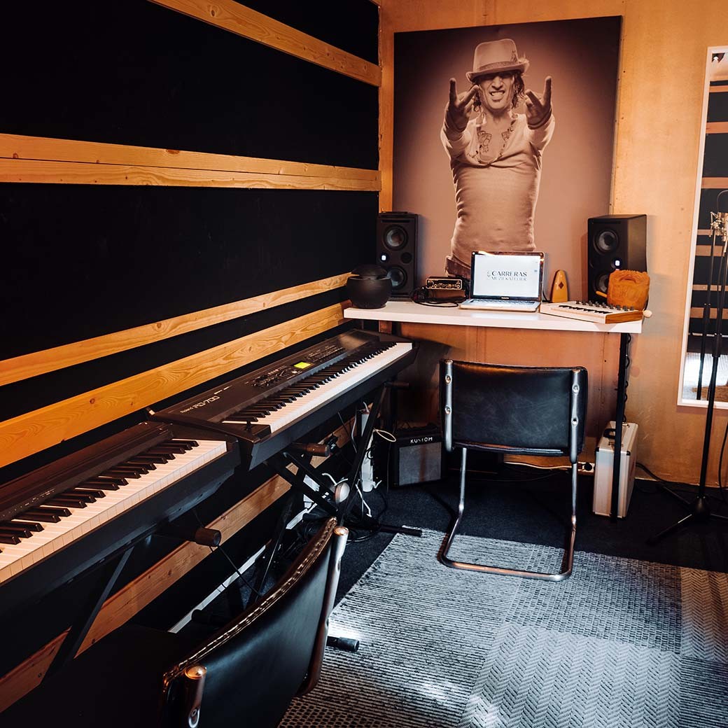 Studio1.jpg